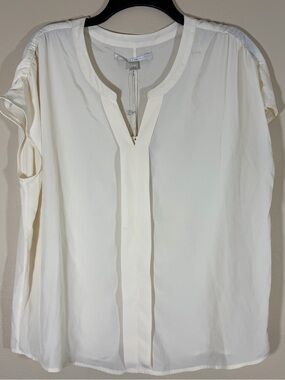LC Lauren Conrad Cream Ivory Front Pleat Sleeveless Blouse Top Size Large